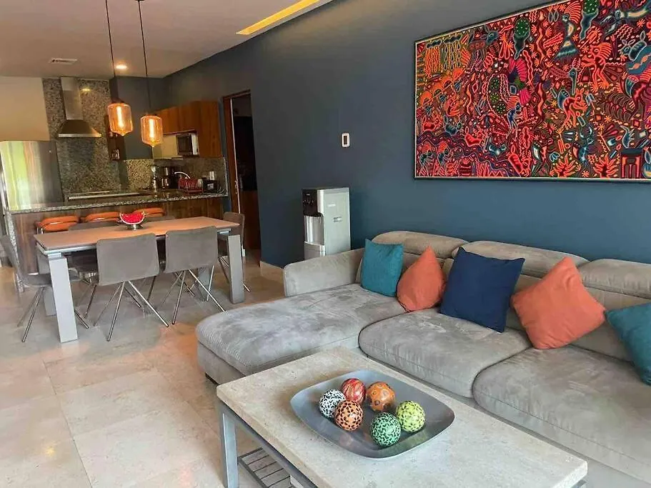 Luxury Condo Between 5Th Avenue And The Beach Playa del Carmen Apartman