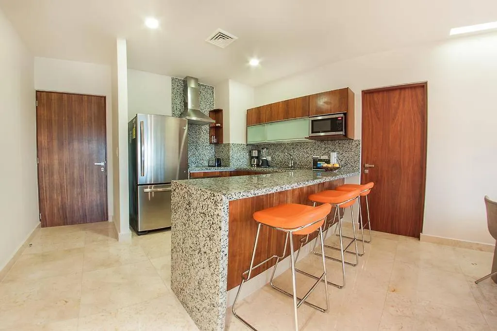 Luxury Condo Between 5Th Avenue And The Beach Playa del Carmen Apartman