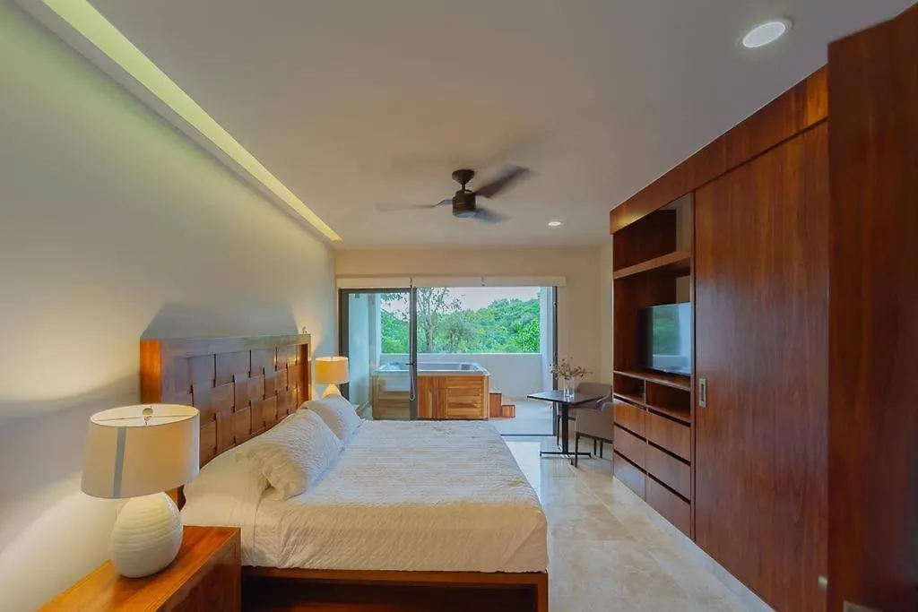 Apartman Luxury Condo Between 5Th Avenue And The Beach Playa del Carmen